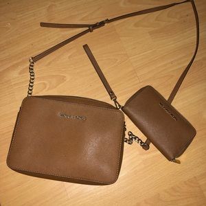 Michael Kors crossbody bag